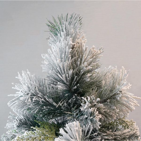Albero di Natale Innevato Salisburgo Misto Silicone e PVC cm.270 - 2019 Punte