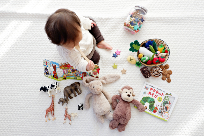 Giochi per bimbi di 6-9 mesi: educare giocando